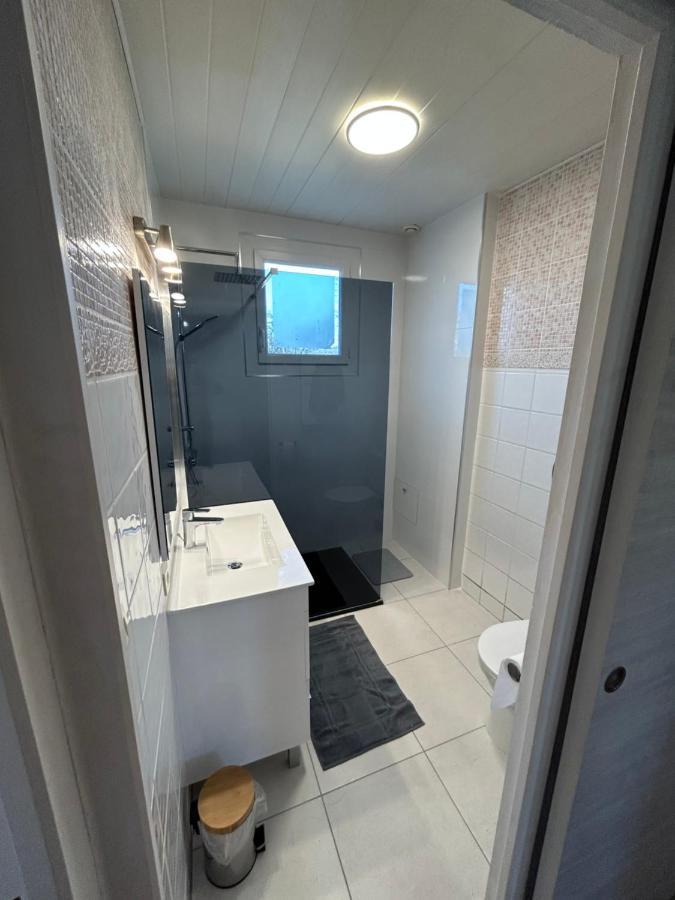 Jolie Villa Independante Climatisee 3 Chambres Tout Confort 6 Couchages, Piscine Chauffee 4 X 8 Disponible Selon Meteo De Mai A Fin Septembre, Jacuzzi 4 Places, Boulodrome Eclaire, Ping-Pong, Wifi, Proche Commerces Animaux Domestiques Sur Demande Bretenoux Экстерьер фото