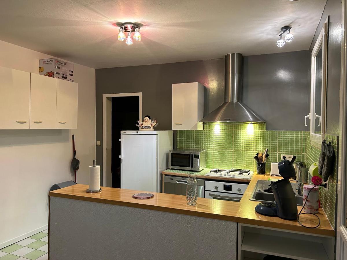 Jolie Villa Independante Climatisee 3 Chambres Tout Confort 6 Couchages, Piscine Chauffee 4 X 8 Disponible Selon Meteo De Mai A Fin Septembre, Jacuzzi 4 Places, Boulodrome Eclaire, Ping-Pong, Wifi, Proche Commerces Animaux Domestiques Sur Demande Bretenoux Экстерьер фото